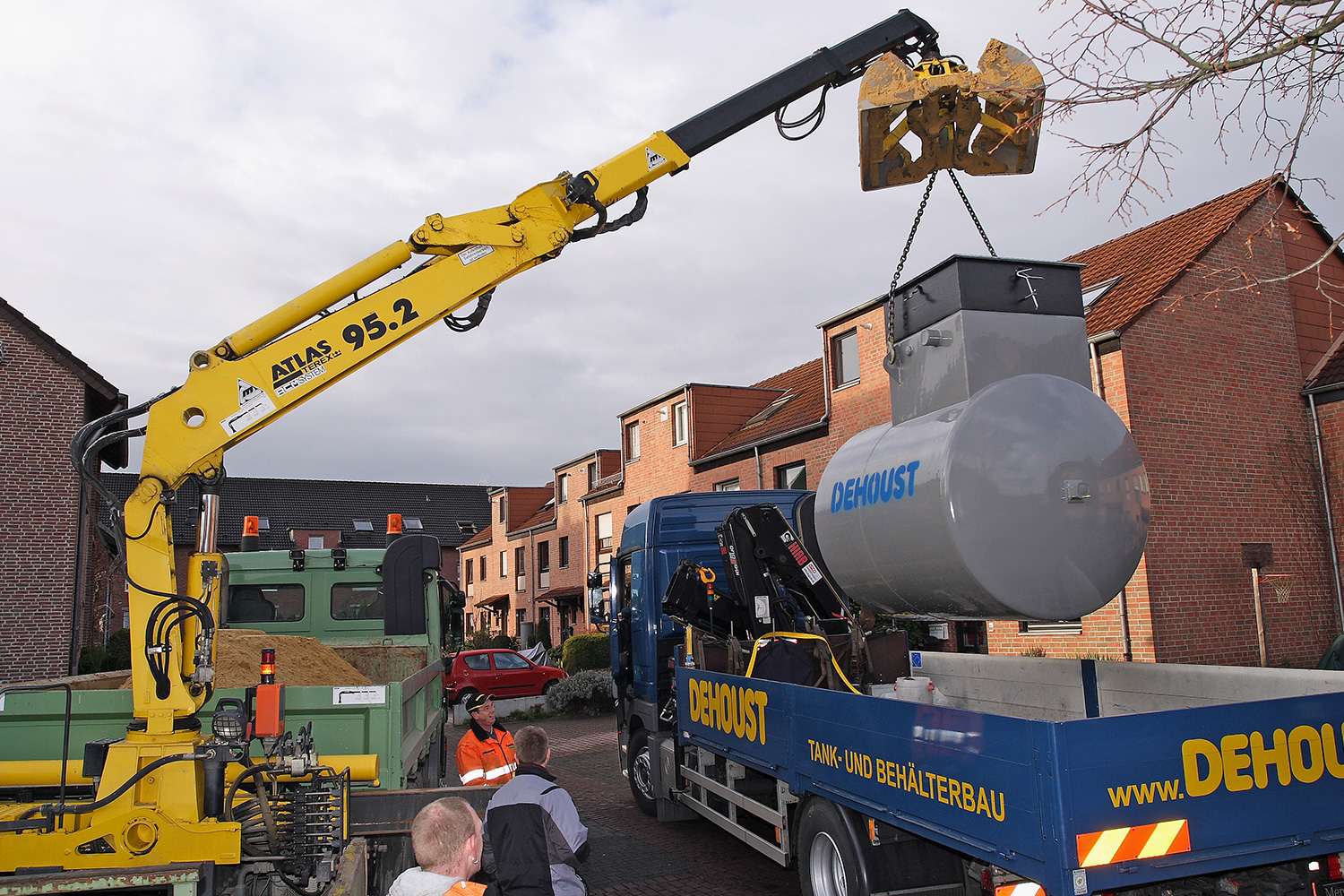 Heizöltanks aus GFK, Öltanks, Kellertank, Erdtank, zur ober- und  unterirdischen Lagerung von Heizöl